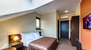 Гостиница Черное Море Геленджик Стандартный двухместный номер с 1 кроватью или 2 отдельными кроватями-1